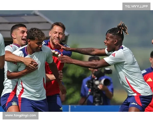 西甲焦点战瓦伦西亚1-1皇家社会 主裁判三次VAR改判引发广泛争议